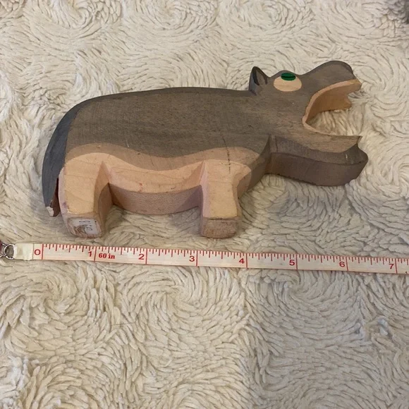 Holztiger & Ostheimer Waldorf inspired Safari Animals Wooden Toys - Picture 14 of 16